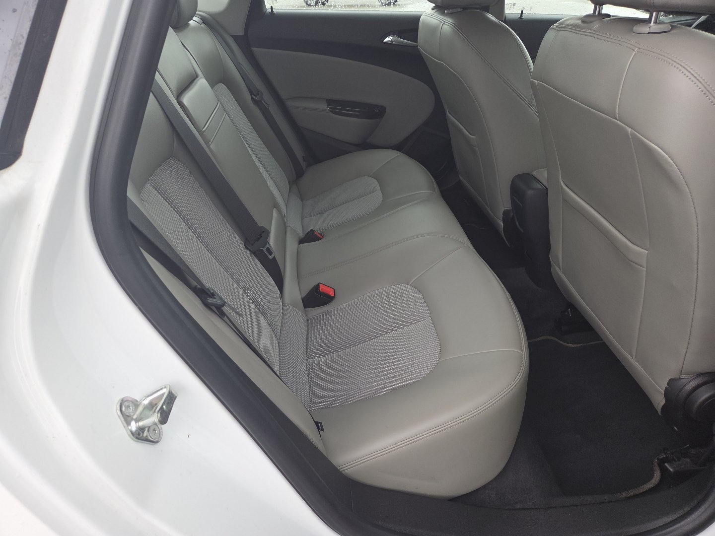Used 2016 Buick Verano Sport Touring w/ Experience Buick Package FWD image 20