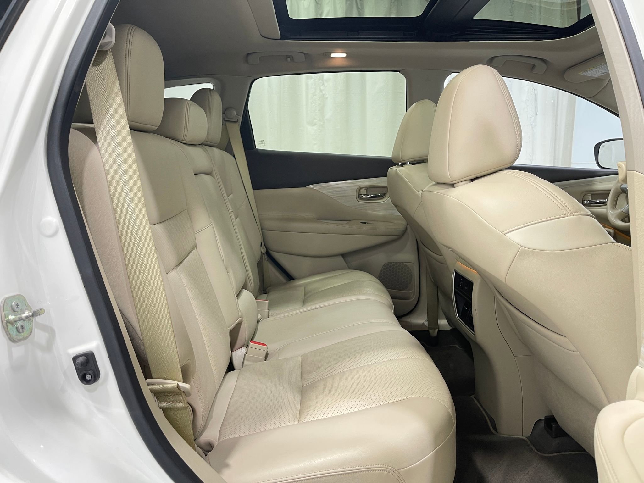 Used 2017 Nissan Murano Platinum w/ Platinum Technology Package FWD image 30