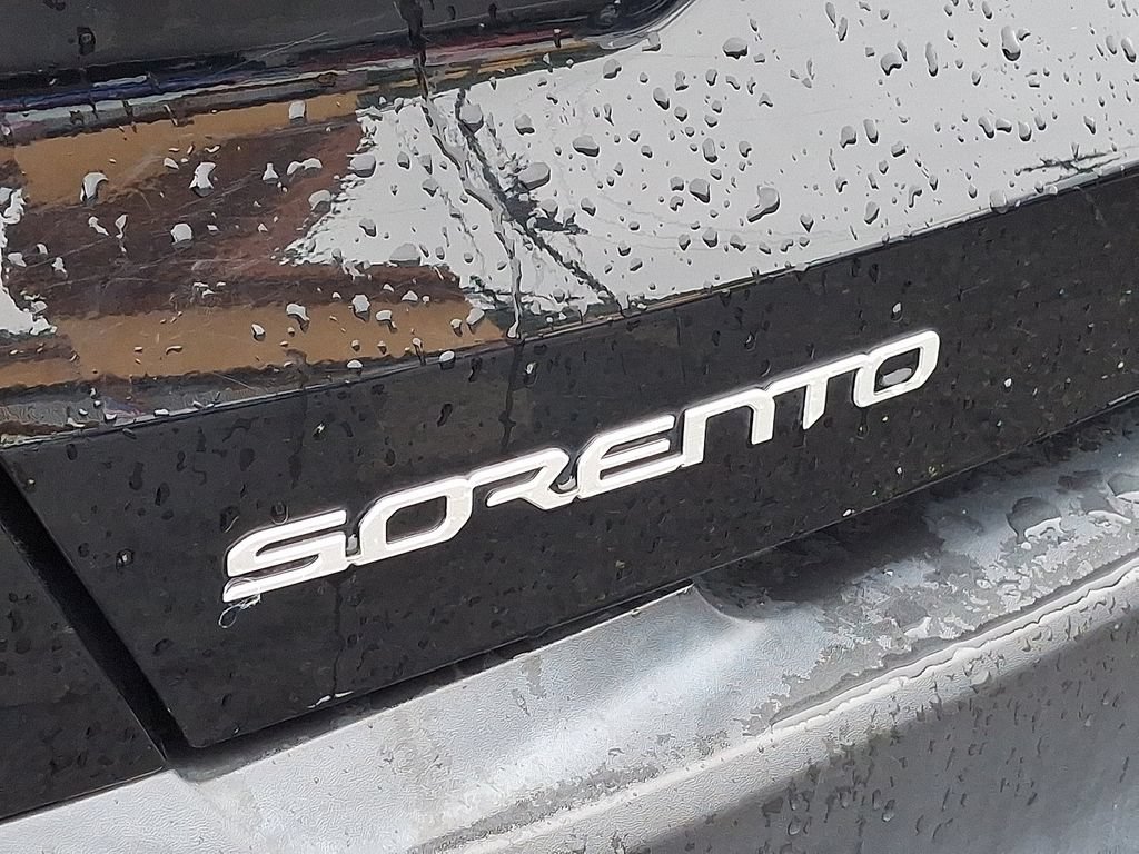Used 2023 Kia Sorento LX AWD/4WD image 31