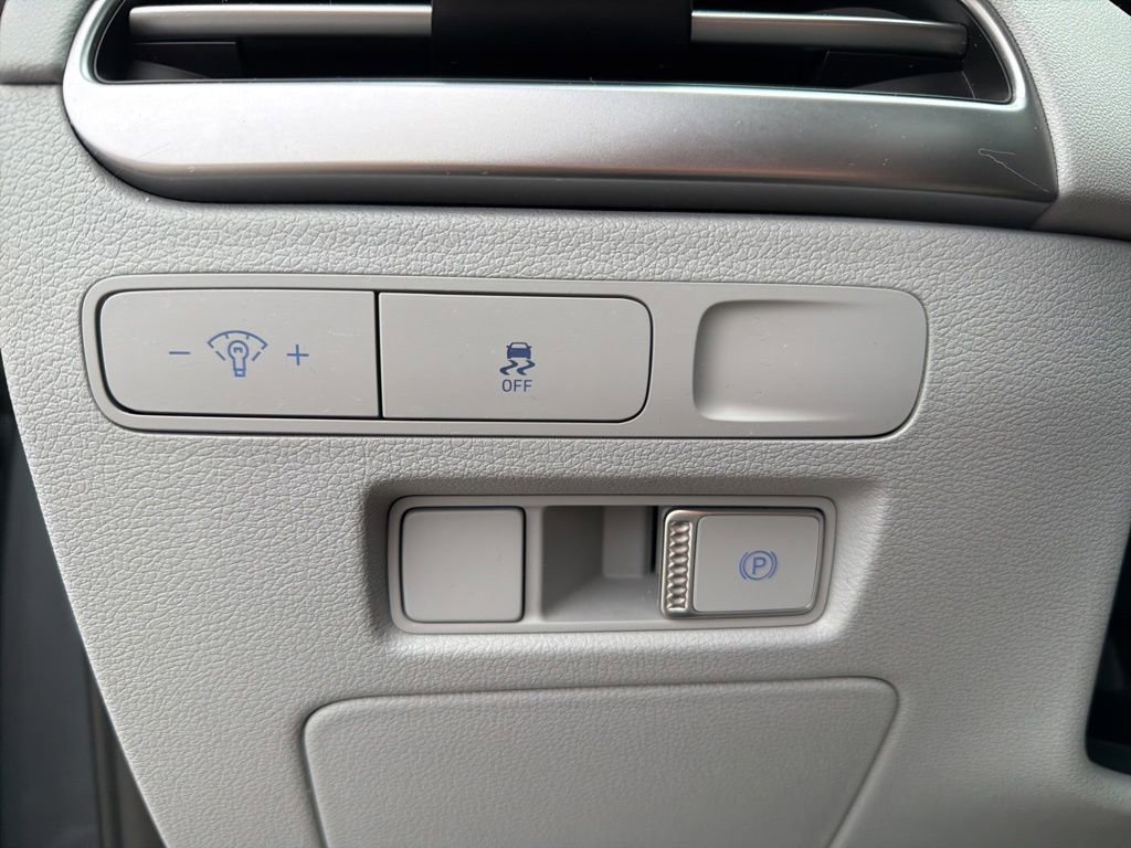 Used 2023 Hyundai Palisade SE image 47