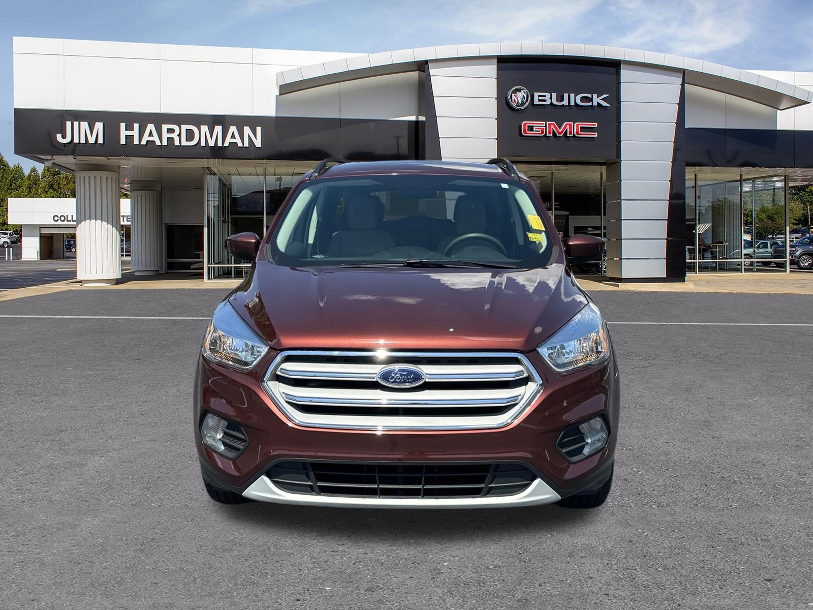 Used 2018 Ford Escape SE FWD image 2