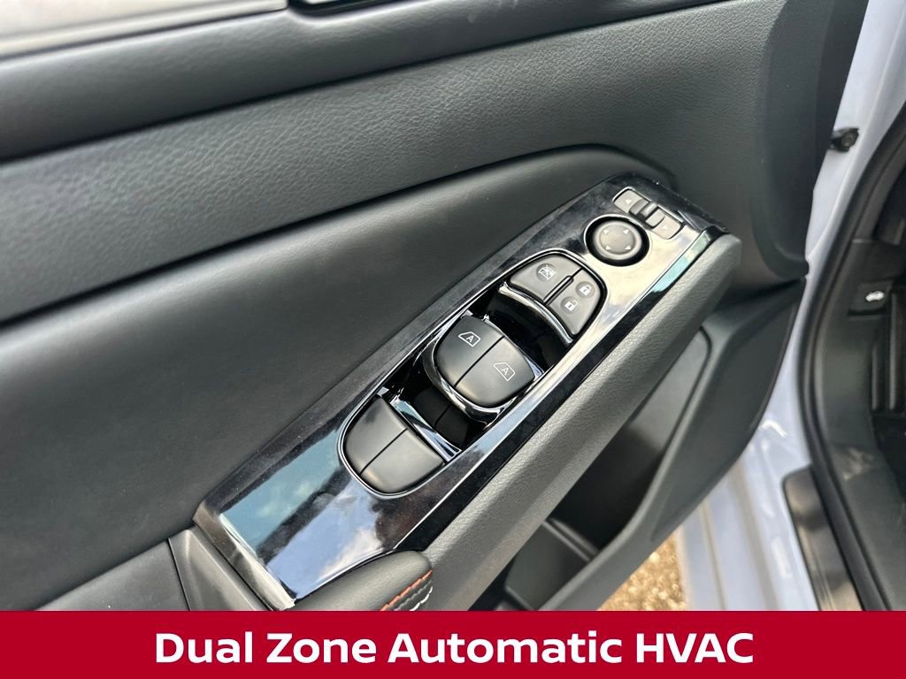 New 2025 Nissan Altima 2.5 SR image 14