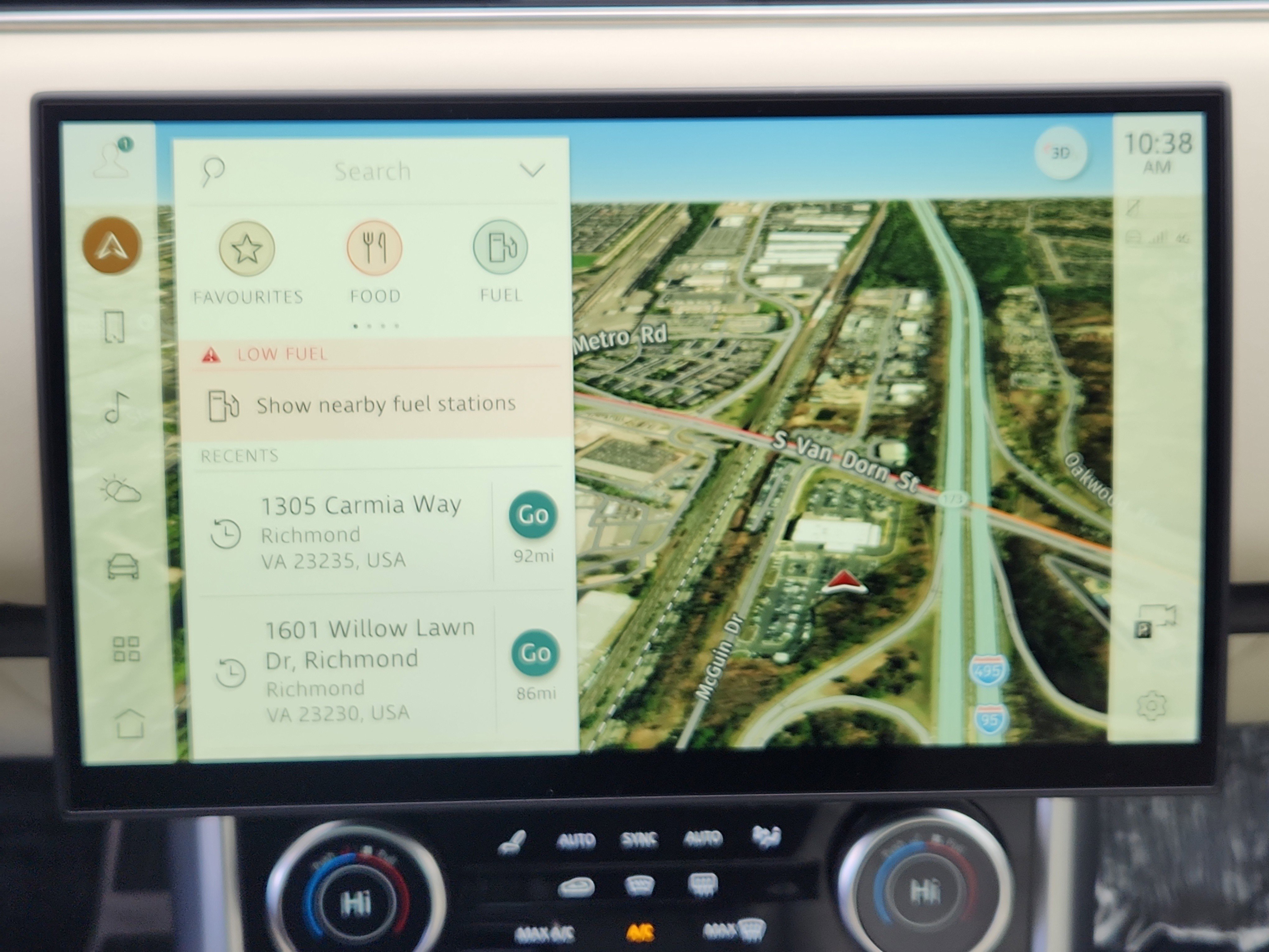 Used 2023 Land Rover Range Rover Long Wheelbase SE image 22