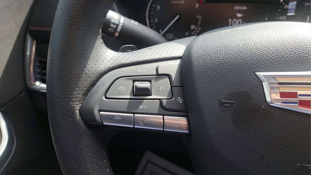 Used 2020 Cadillac XT4 Sport image 25