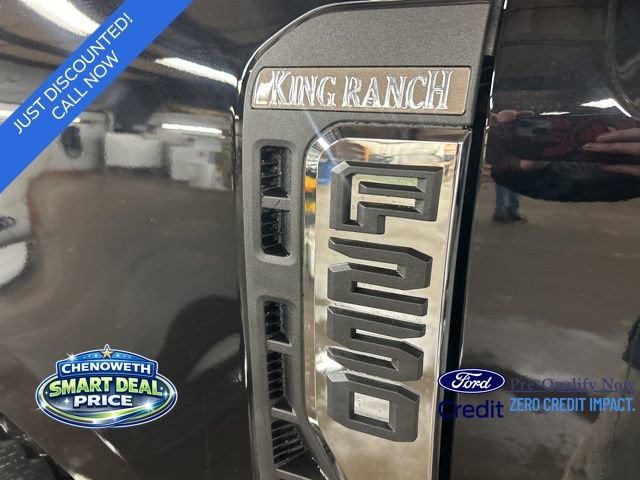New 2026 Ford F250 4x4 Crew Cab Super Duty image 9
