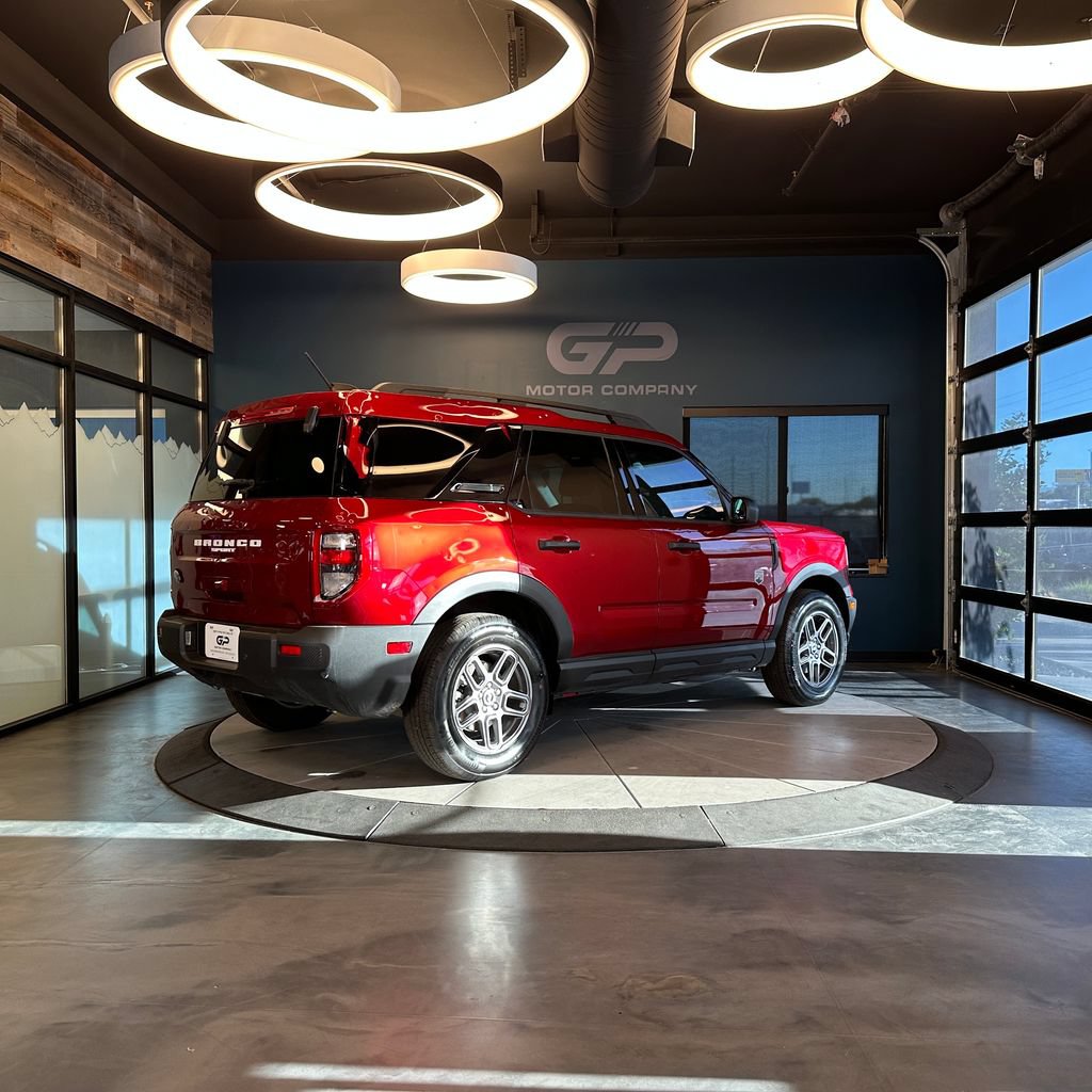 Used 2025 Ford Bronco Sport Big Bend w/ Convenience Package AWD/4WD image 3