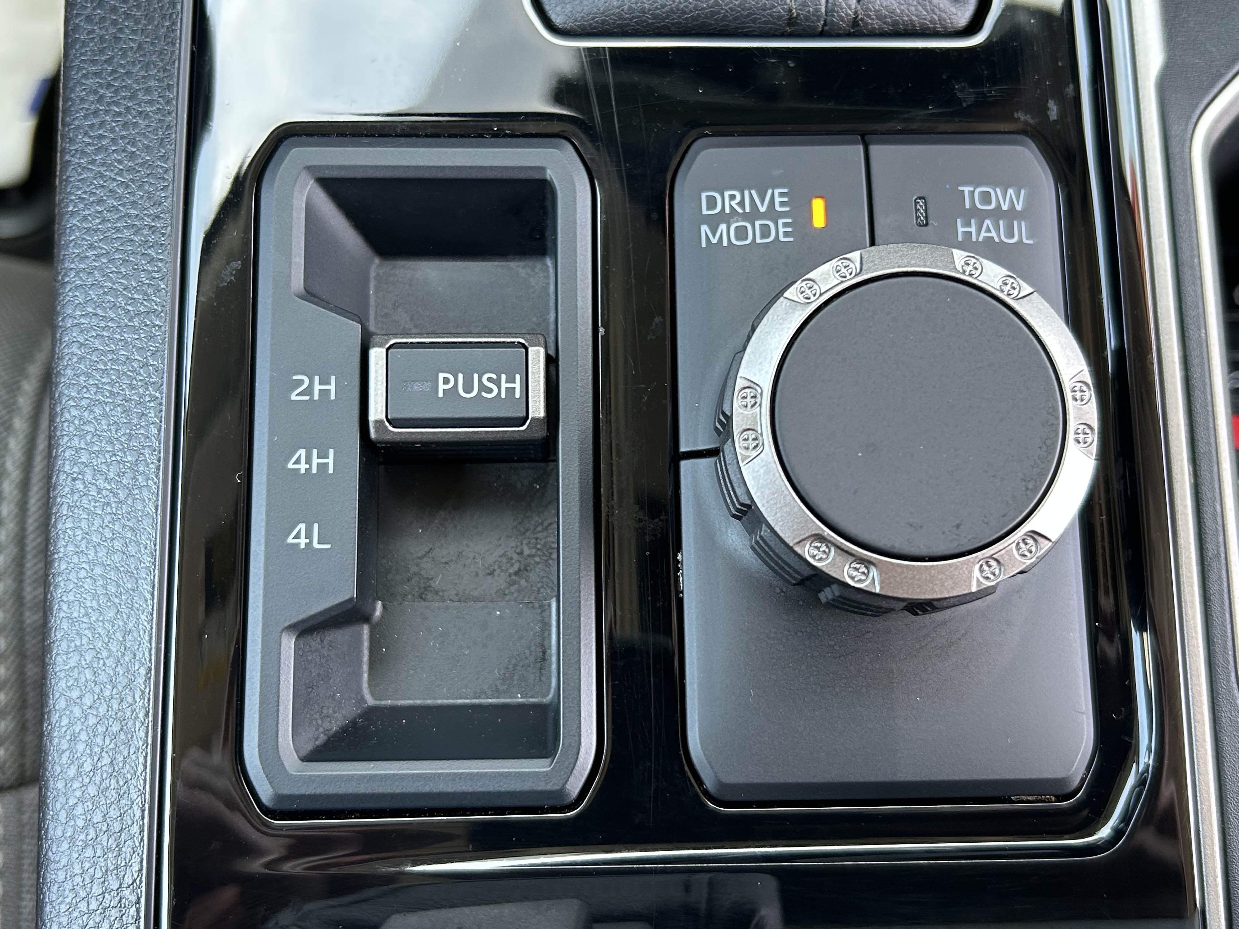 Used 2024 Toyota Tundra SR5 w/ SR5 Convenience Package AWD/4WD image 30