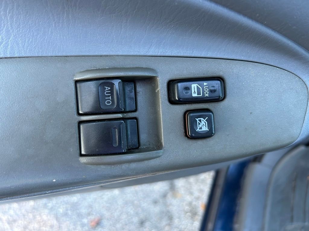 Used 2006 Toyota Tacoma PreRunner image 15