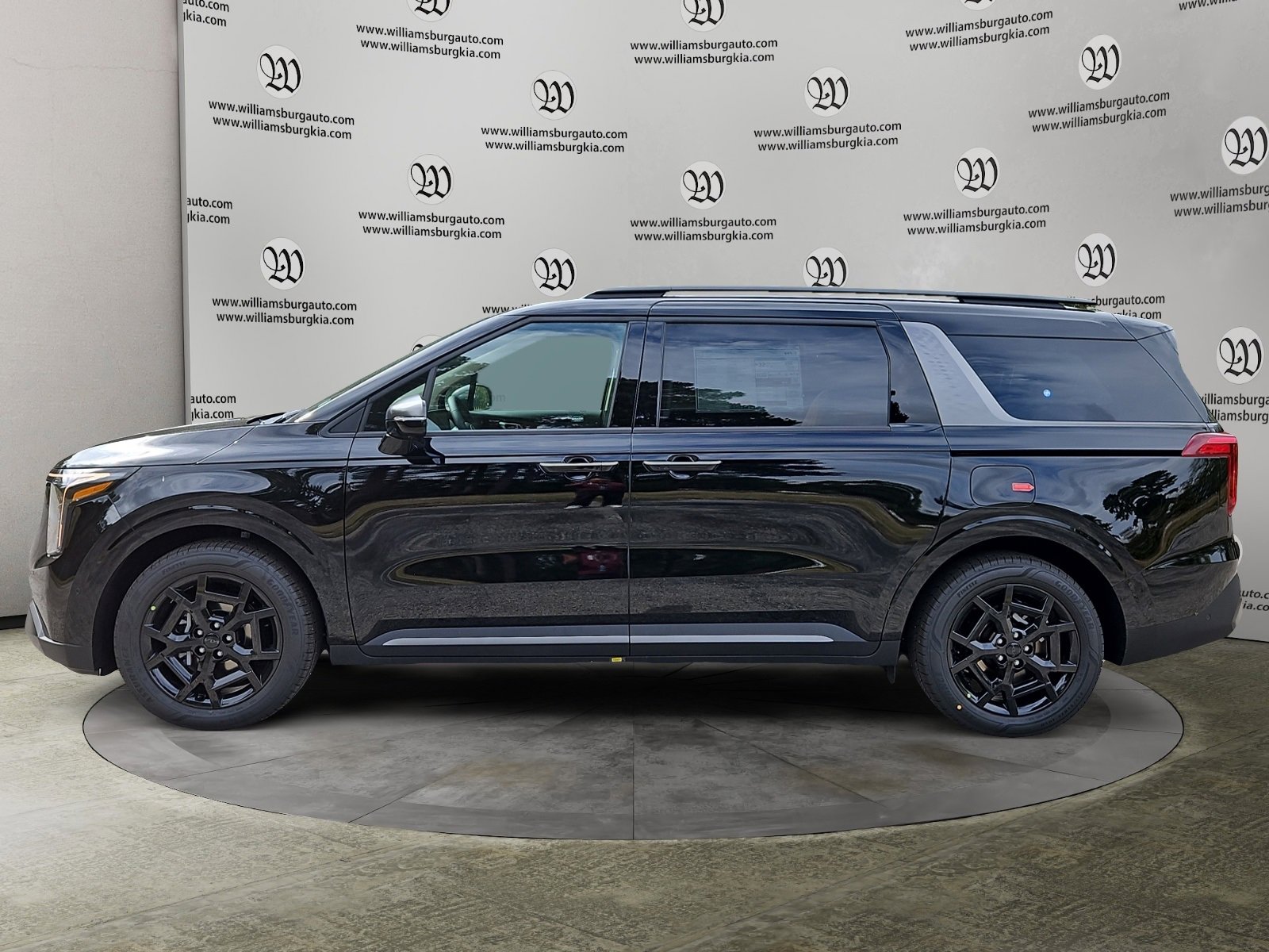 New 2026 Kia Carnival SX image 2