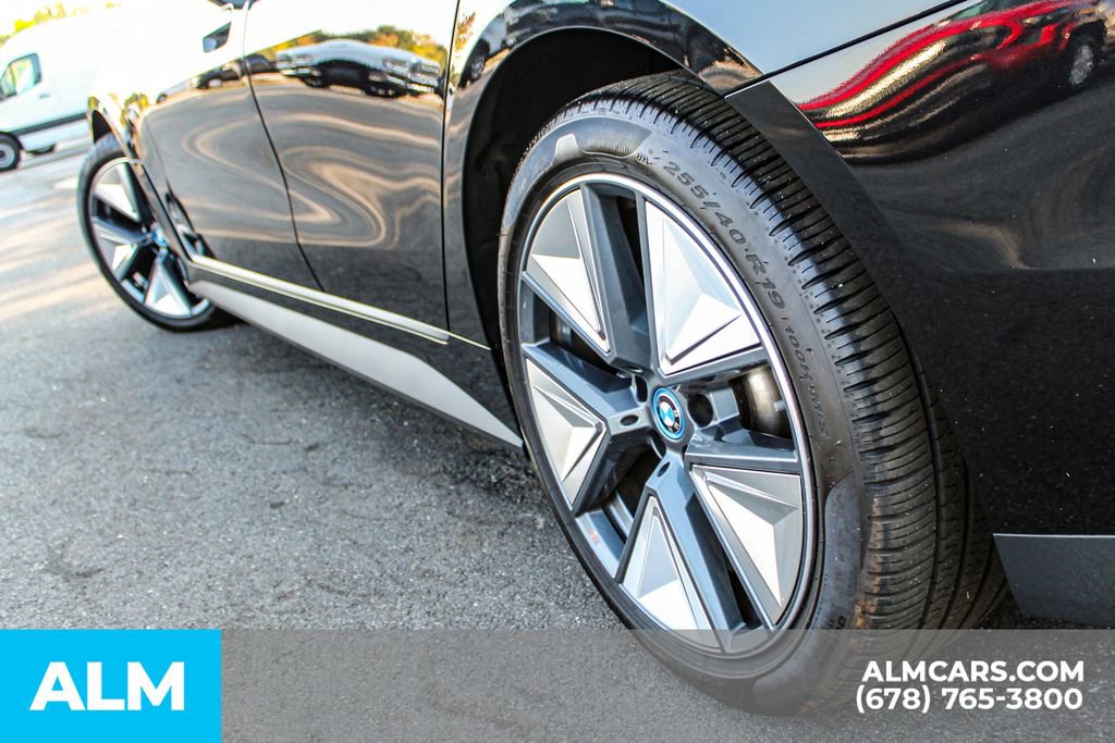 Used 2024 BMW i4 eDrive35 w/ Premium Package image 15