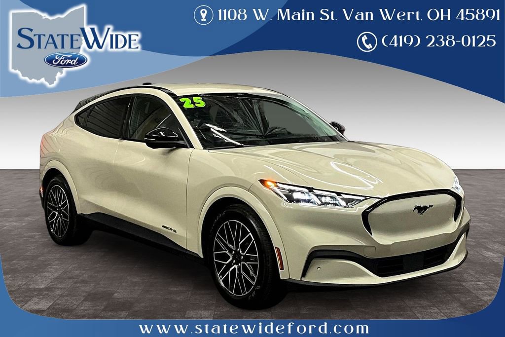 Used 2025 Ford Mustang Mach-E Premium AWD/4WD image 1