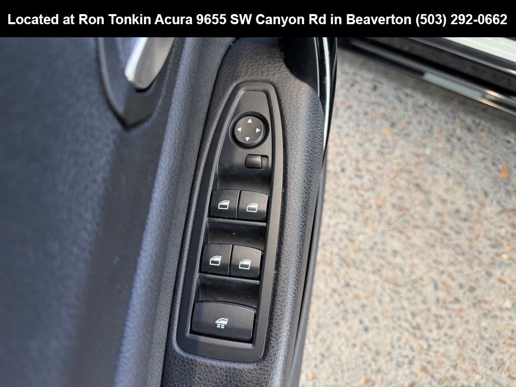 Used 2016 BMW 228i Convertible RWD image 12
