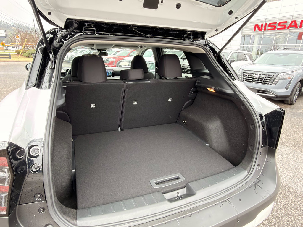 New 2026 Nissan Kicks SV image 25