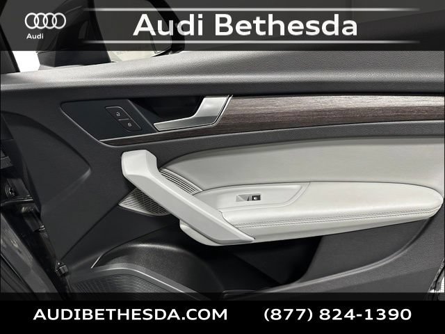 Used 2022 Audi Q5 2.0T Premium Plus AWD/4WD image 32