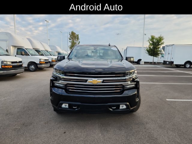 Used 2020 Chevrolet Silverado 1500 High Country w/ Technology Package AWD/4WD image 2