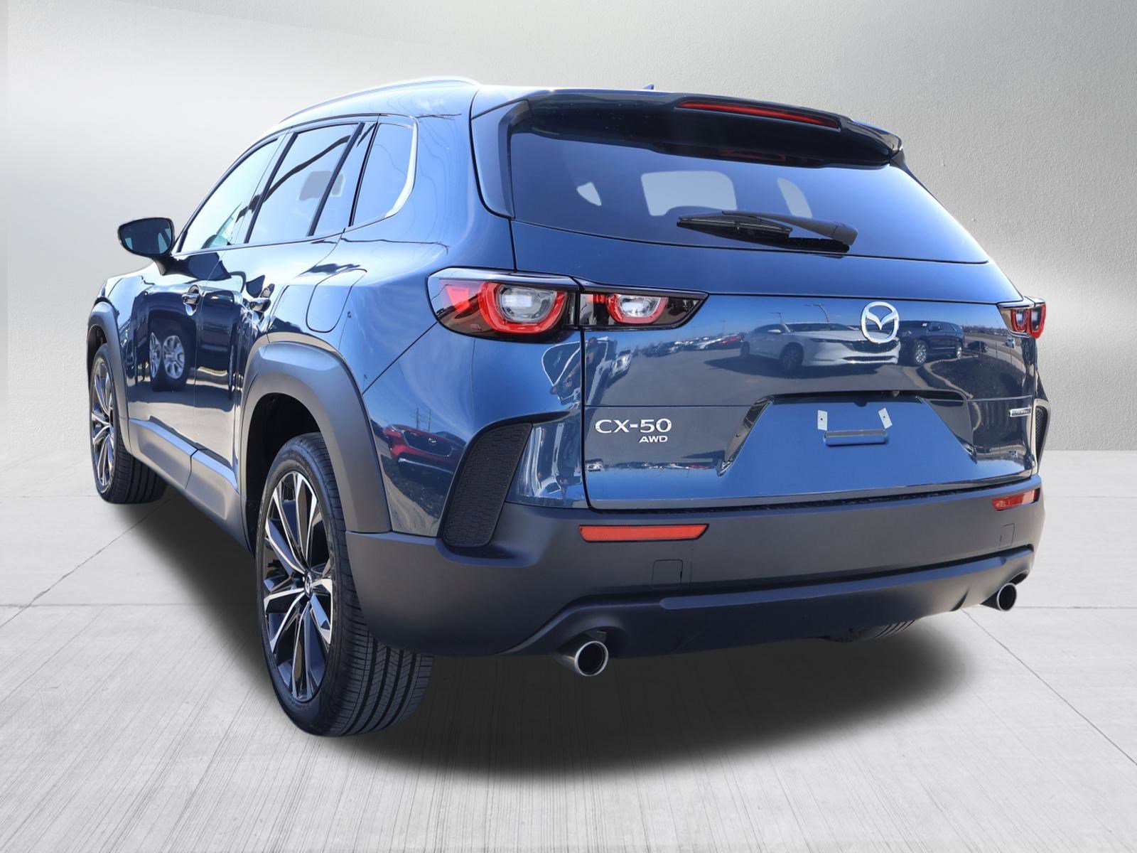 Certified 2025 MAZDA CX-50 AWD 2.5 S w/ Premium Plus Pkg image 6