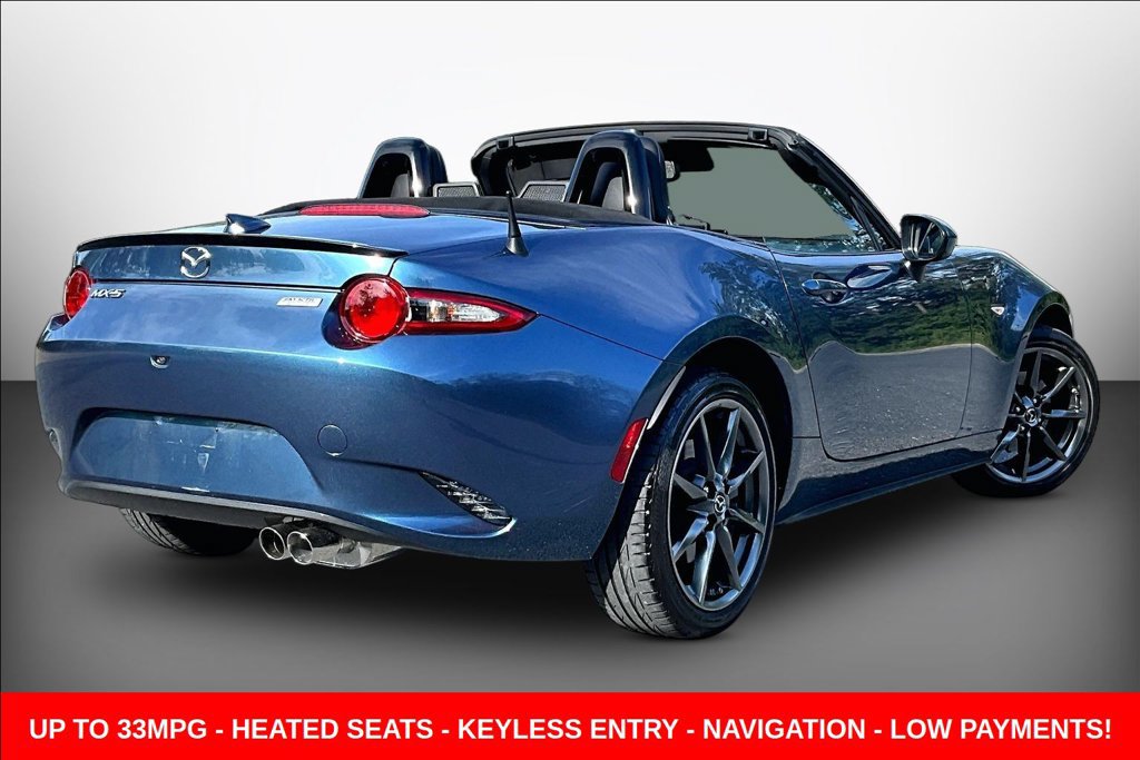 Used 2019 MAZDA MX-5 Miata Grand Touring RWD image 6