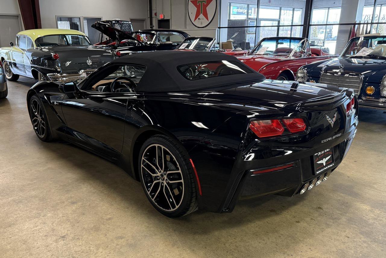 Used 2018 Chevrolet Corvette Stingray Convertible w/ 3LT Preferred Equipment Group image 37