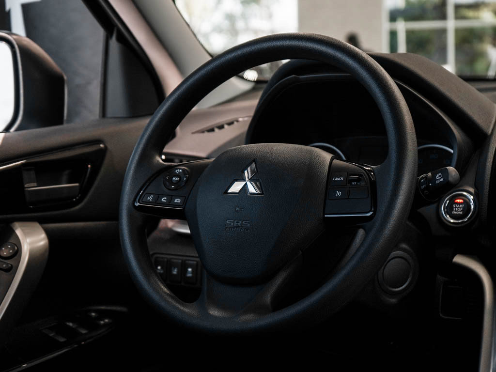 New 2026 Mitsubishi Eclipse Cross LE AWD/4WD image 14