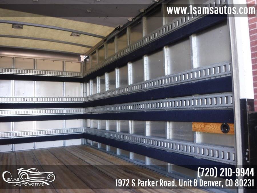 Used 2016 Chevrolet Express 3500 image 21