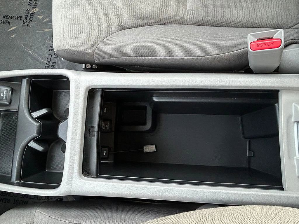 Used 2013 Honda CR-V LX image 28