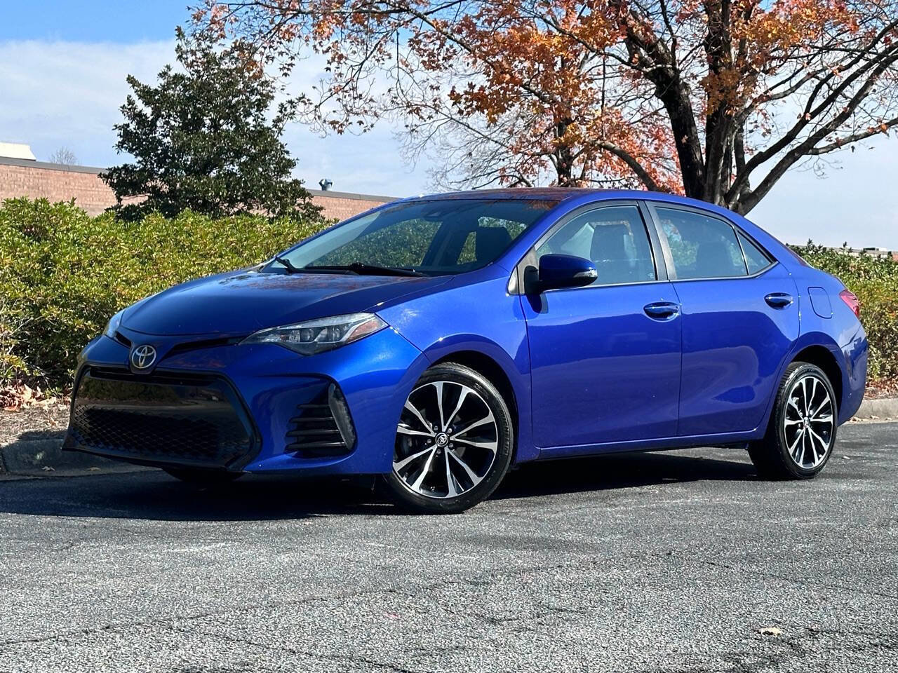 Used 2018 Toyota Corolla SE image 1