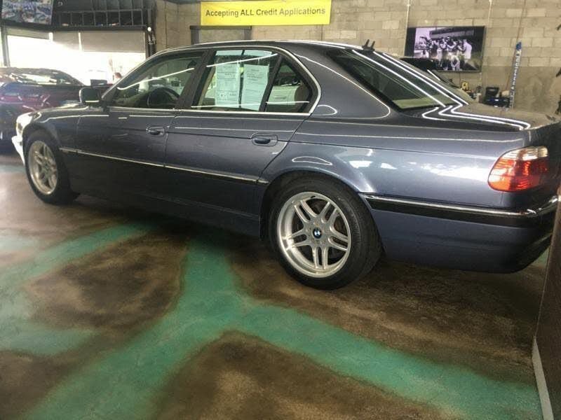 Used 2001 BMW 740i image 4
