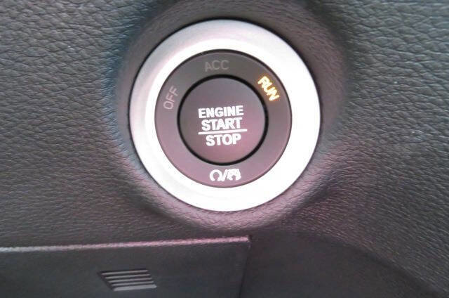 New 2026 Chrysler Pacifica Select image 29