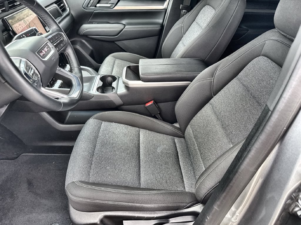 Used 2025 GMC Terrain Elevation AWD/4WD image 10