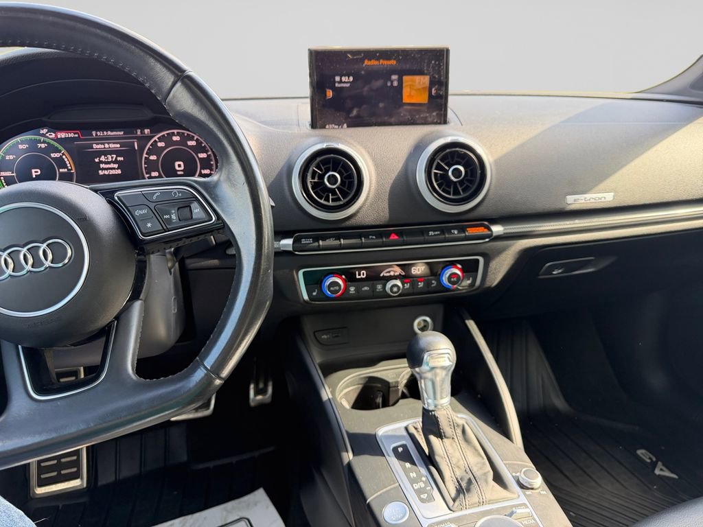 Used 2017 Audi A3 e-tron Premium Plus w/ Technology Package FWD image 12
