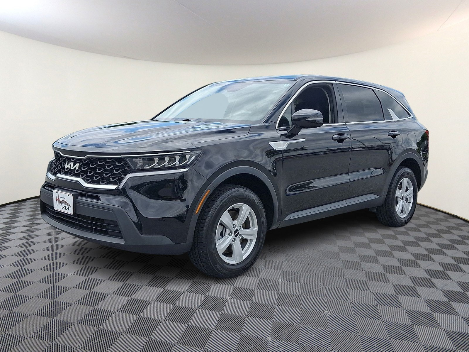 Used 2022 Kia Sorento LX AWD/4WD image 3