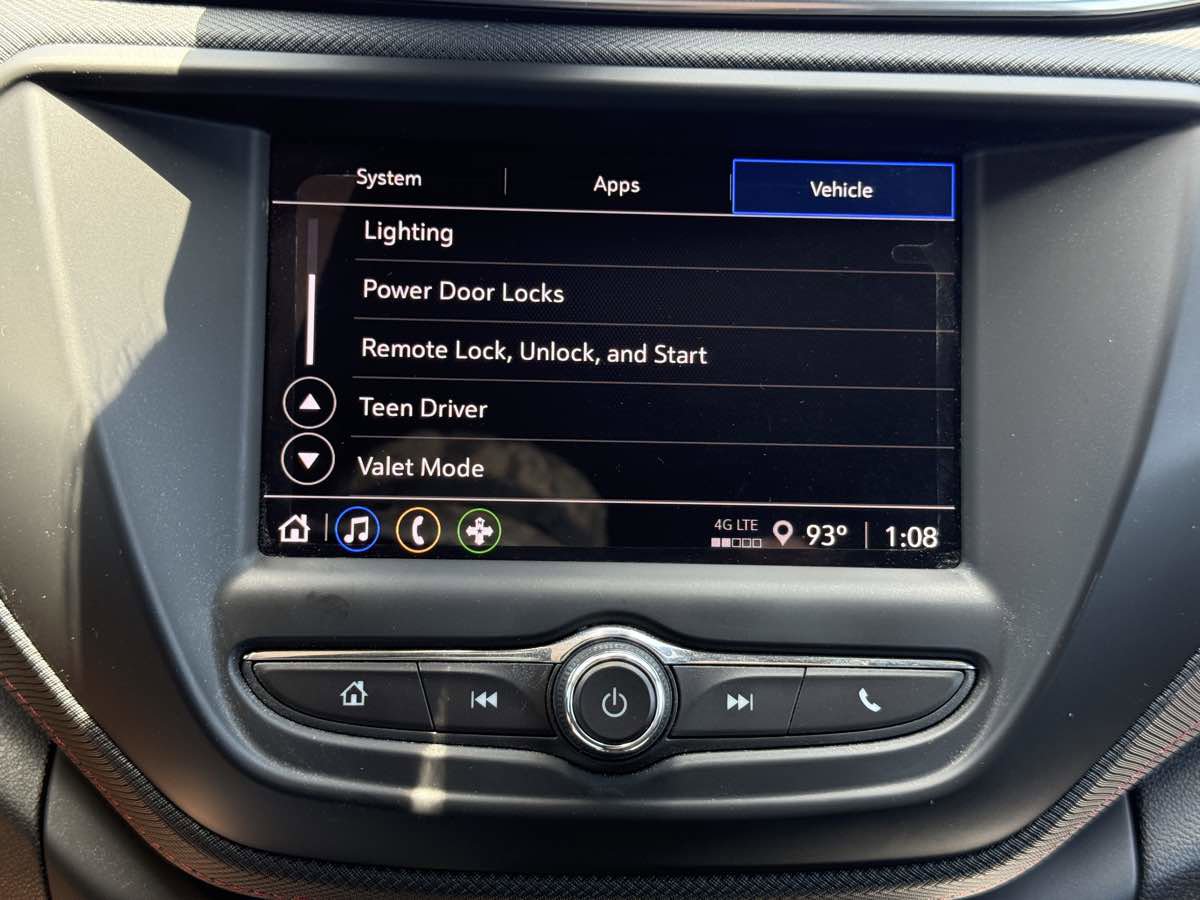 Used 2023 Chevrolet TrailBlazer RS image 43