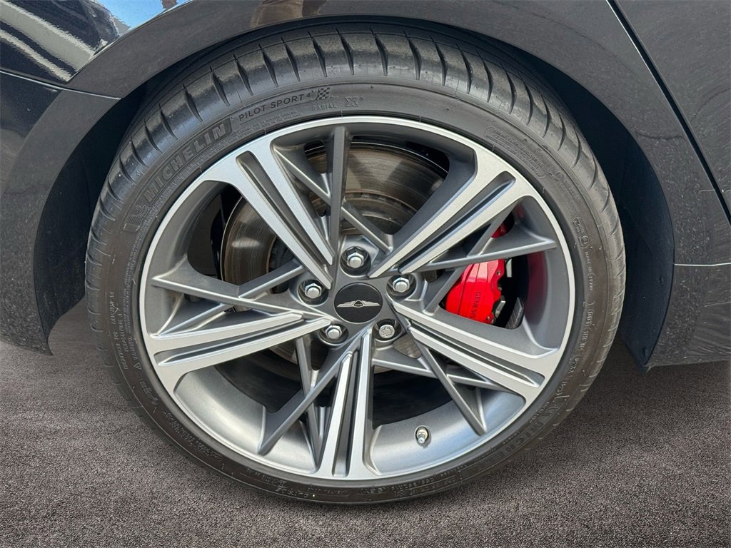 Used 2024 Genesis G70 3.3T Advanced w/ Sport Prestige Package image 8