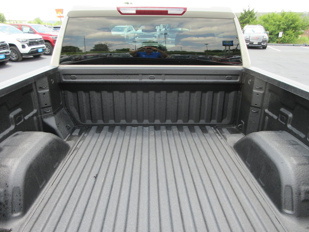 New 2026 Chevrolet Silverado 1500 Custom w/ Turbomax Blackout Package AWD/4WD image 12