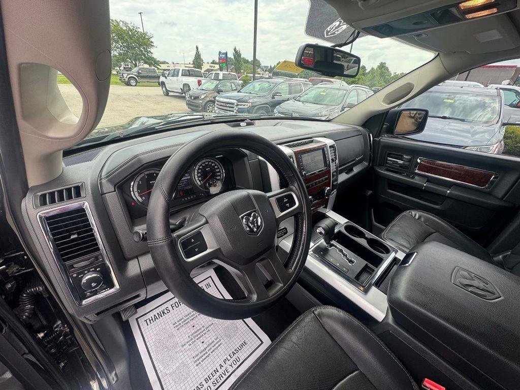 Used 2010 Dodge Ram 1500 Truck Laramie AWD/4WD image 6