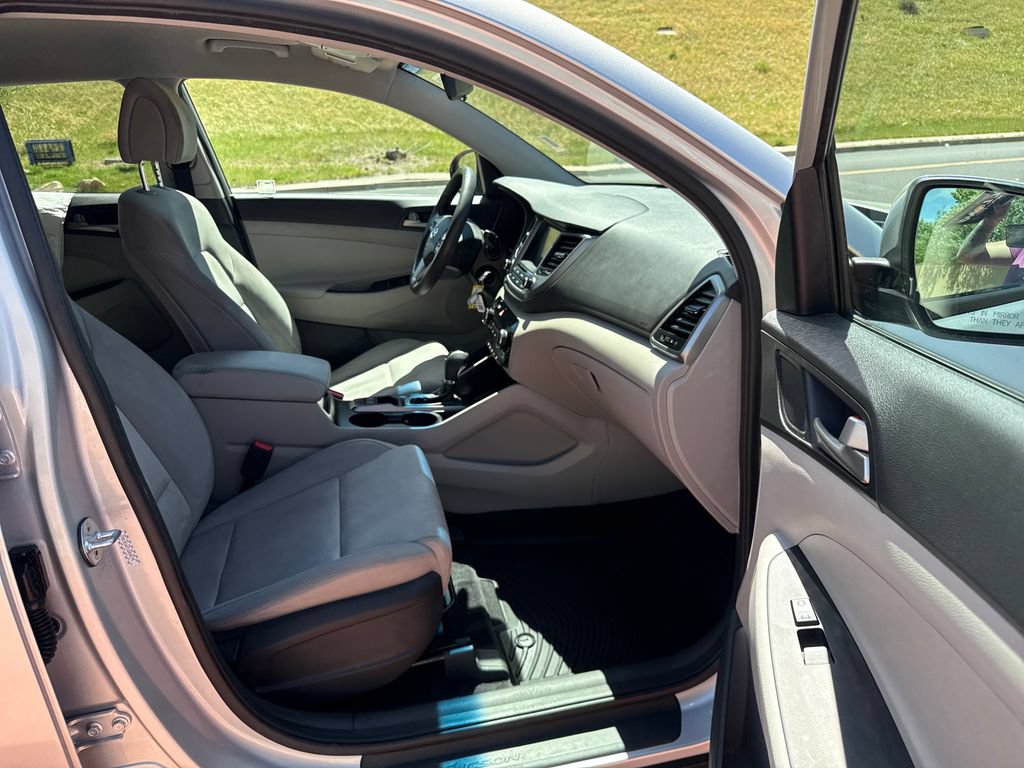 Used 2018 Hyundai Tucson SEL AWD/4WD image 29