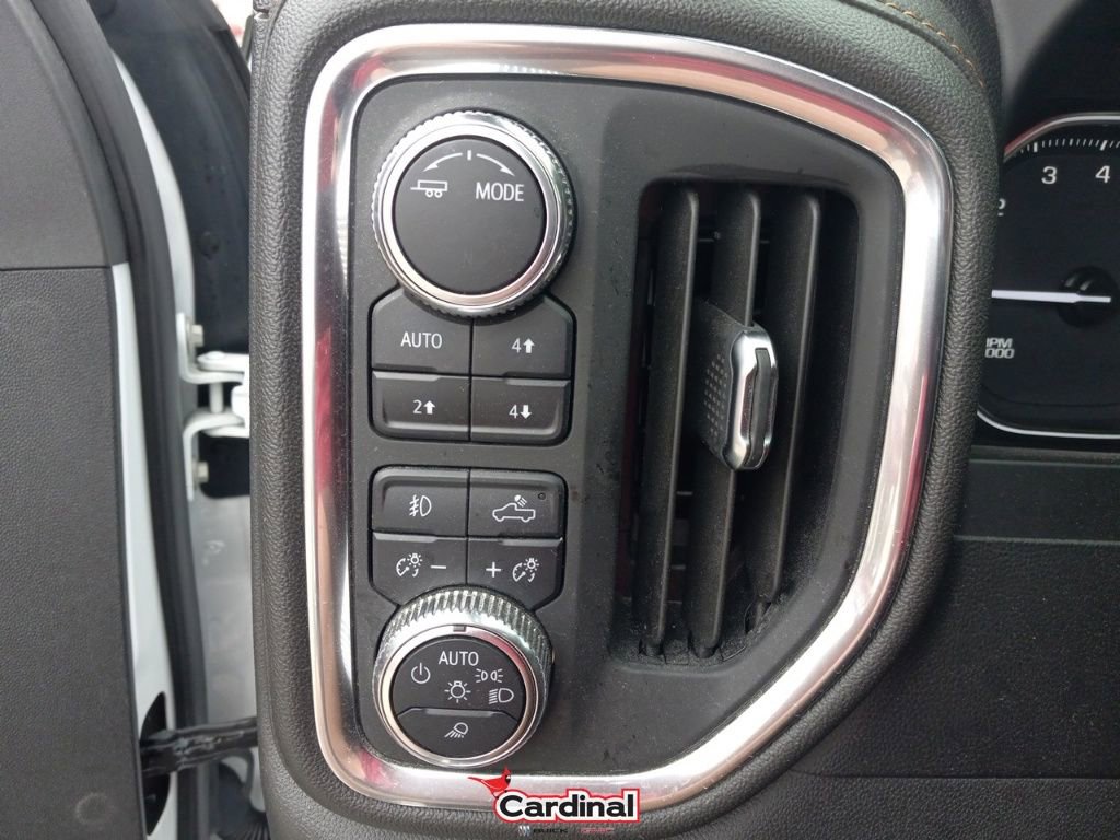 Used 2022 GMC Sierra 2500 AT4 image 27