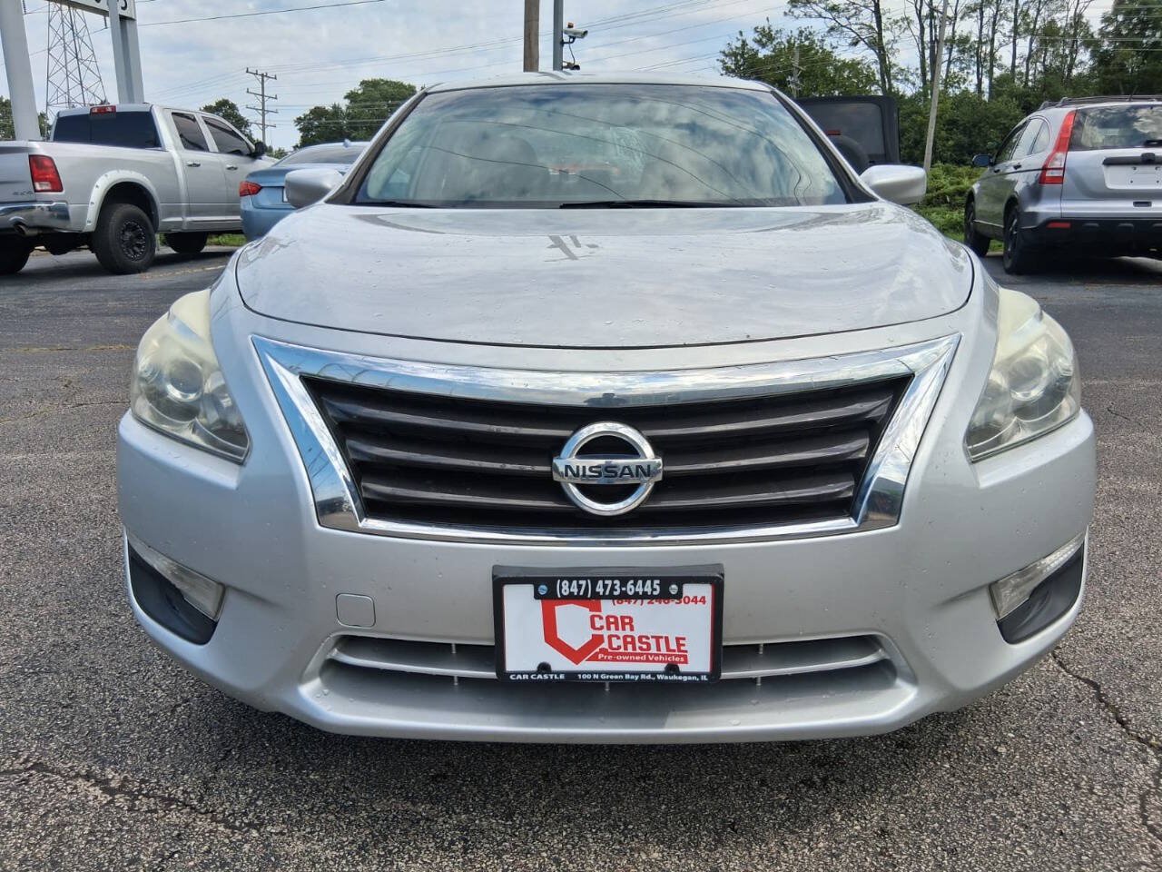 Used 2013 Nissan Altima 2.5 SV FWD image 2