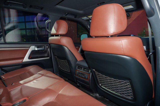 Used 2021 Toyota Land Cruiser image 16