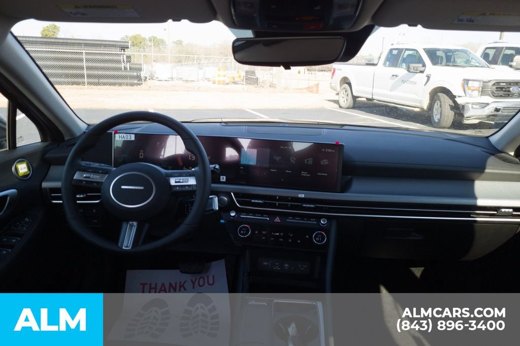 Used 2025 Hyundai Sonata SEL FWD image 18