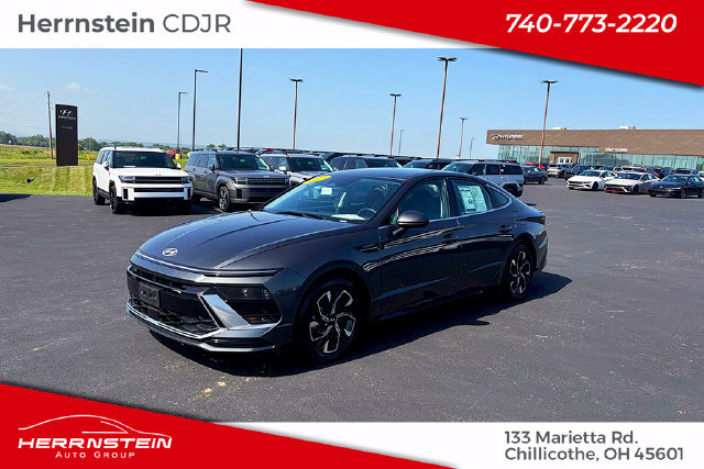 Used 2024 Hyundai Sonata SEL FWD image 3