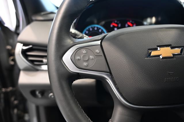 Used 2023 Chevrolet Traverse LT FWD image 23