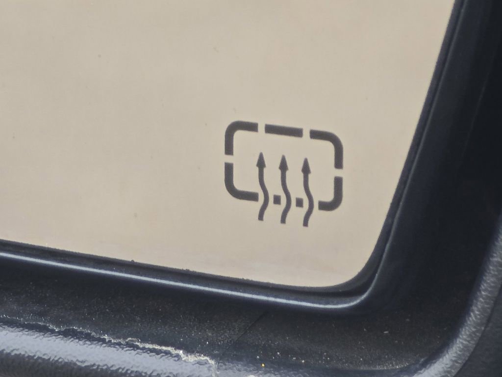 Used 2022 Jeep Compass Trailhawk image 6