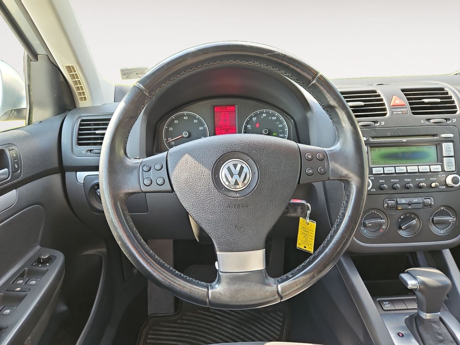 Used 2008 Volkswagen Jetta SE FWD image 12