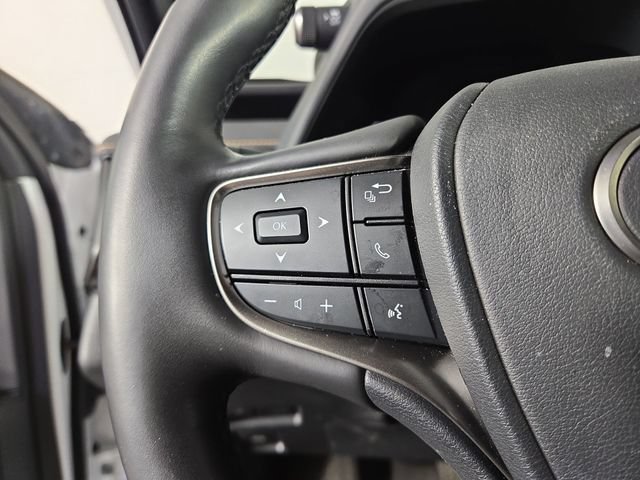 Used 2024 Lexus UX 250h AWD w/ Premium Package image 24