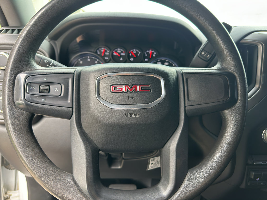 Used 2023 GMC Sierra 2500 Pro w/ Gooseneck/5TH Wheel Package AWD/4WD image 15