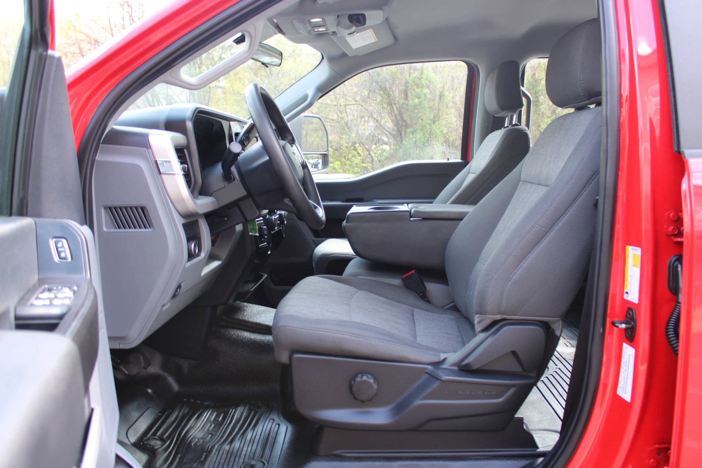 Used 2023 Ford F350 XL w/ XL Chrome Package image 17