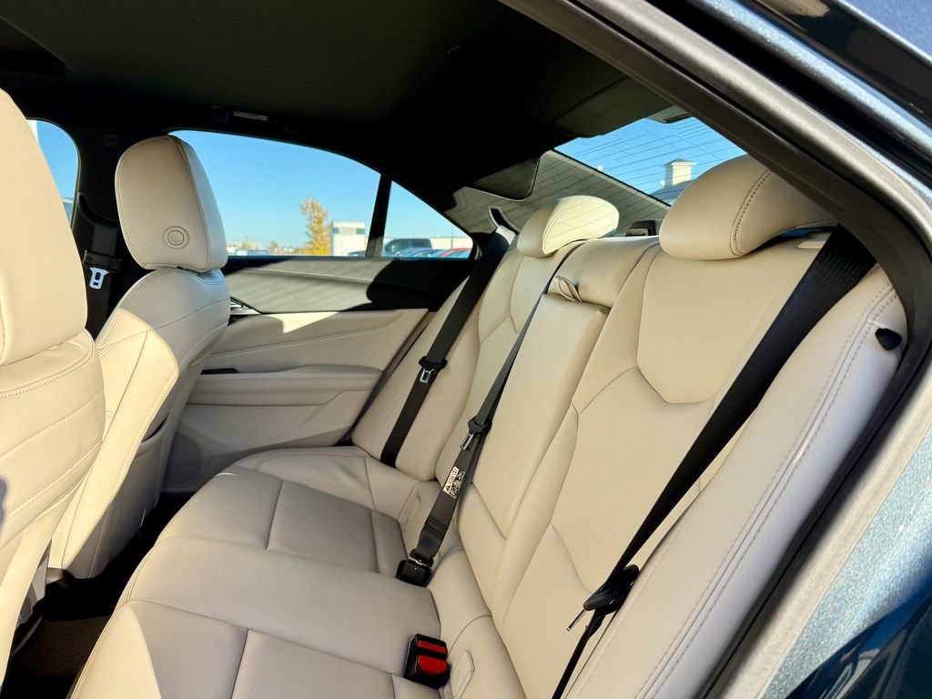 Used 2021 Cadillac CT4 Luxury w/ Sun And Sound Package image 11