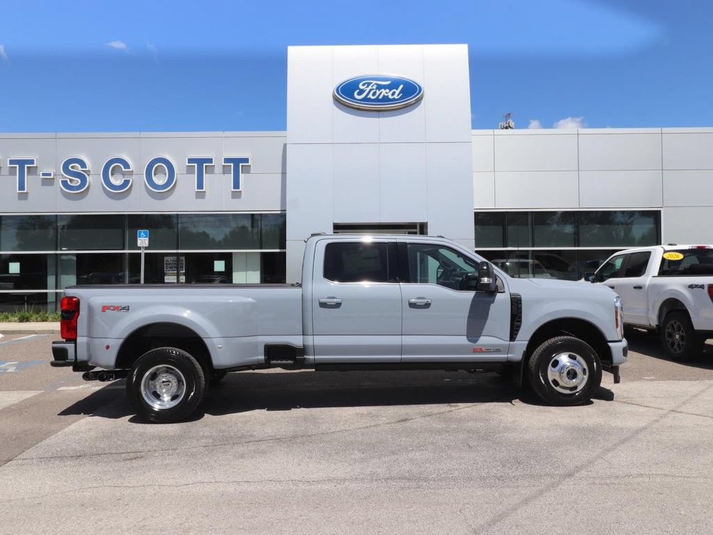 New 2027 Ford F350 Platinum w/ FX4 Off-Road Package AWD/4WD image 17
