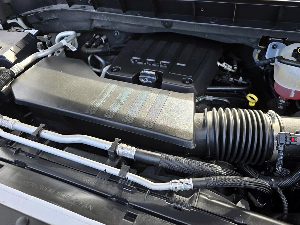 Used 2023 Chevrolet Silverado 1500 Custom image 11